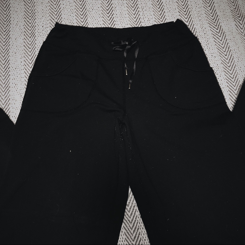 lululemon straight leg yoga pants size 10